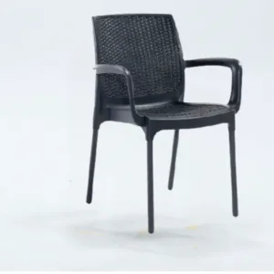 Chaise rotin légère et solide