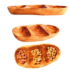 Assiette à goûter rustique en bois d’olivier.