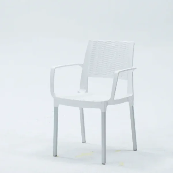 Chaise rotin élégance naturelle