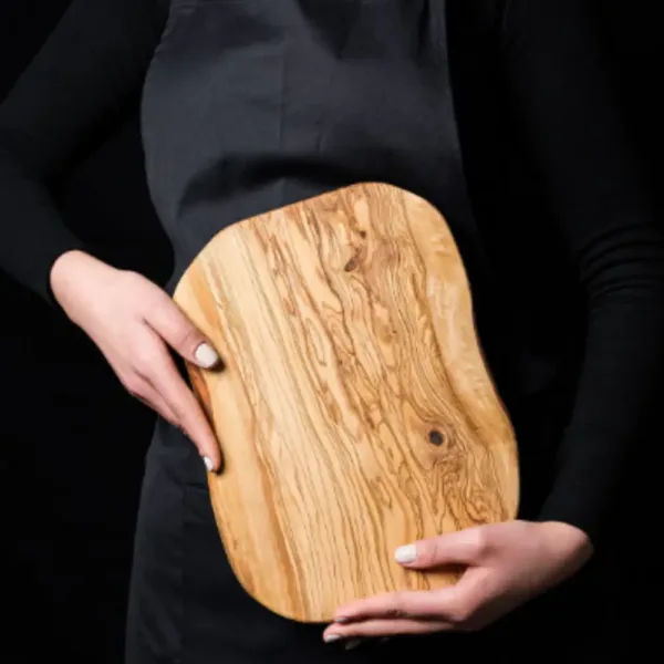 Planche à découper en bois d’olivier 30x18 cm