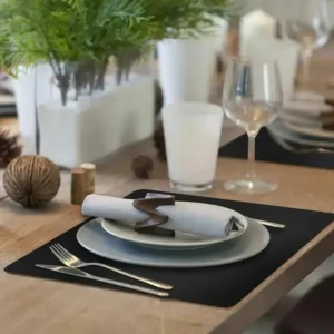 Cuisine-organisée-planche noir
