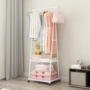 Porte-manteaux mobile avec 4 roulettes