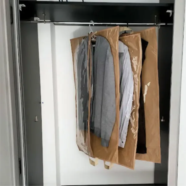 Housse de vêtement imperméable en tissu non tissé