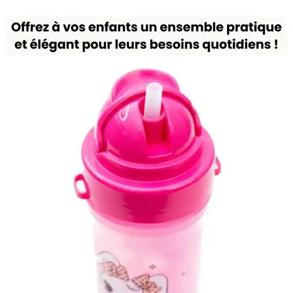 Ensemble repas enfant avec boîte à goûter, bouteille et gobelet